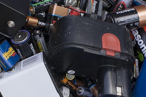 内江资中三元锂电池回收报价-高价UPS蓄电池回收